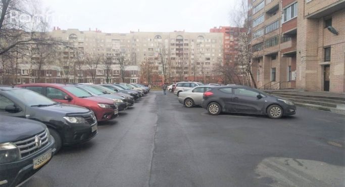 Продажа торгового помещения 130 м², Ленинский проспект - фото 1