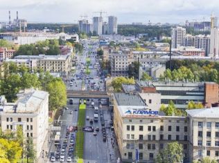 Аренда офиса 86.8 м2 в бизнес-центре, метро Лесная
