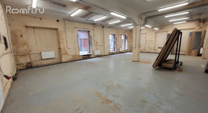 Аренда производственного помещения 129.5 м², Промышленная улица - фото 1