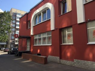 Аренда помещения свободного назначения 438 м2 в торгово-офисном комплексе, метро Комендантский Проспект