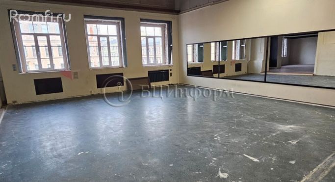 Аренда помещения свободного назначения 260.4 м², Звенигородская улица - фото 1