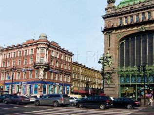 Аренда офиса 203 м2 в бизнес-центре, метро Гостиный Двор