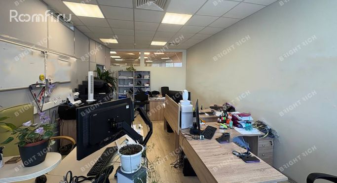Аренда офиса 211.7 м², Стартовая улица - фото 2
