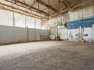 Аренда помещения свободного назначения 216 м²