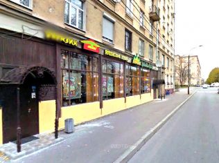 Аренда торгового помещения 323 м2 в офисно-жилом комплексе, метро Московская