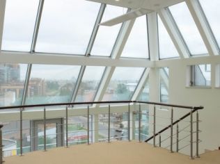 Аренда офиса 234 м2 в бизнес-центре, метро Нарвская