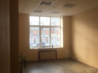 Аренда офиса 94.9 м2 в многофункциональном комплексе, метро Удельная