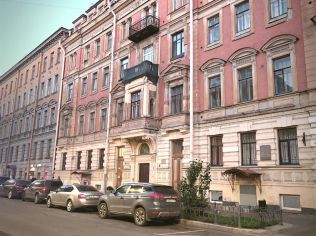Аренда торгового помещения 204 м²