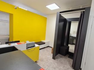 Аренда торгового помещения 21.6 м²