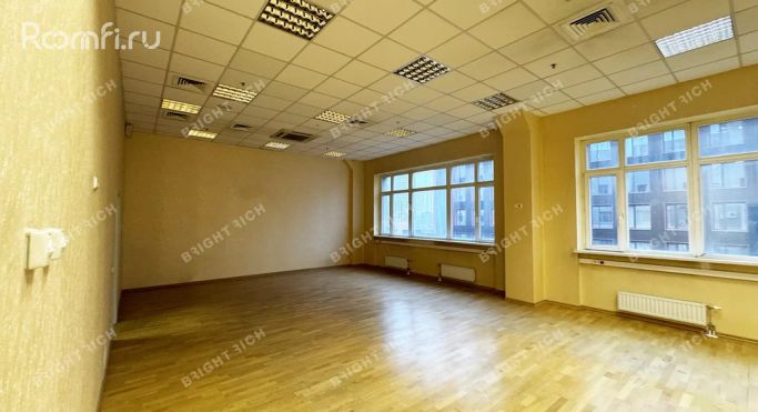 Аренда офиса 1617.7 м², площадь Конституции - фото 2