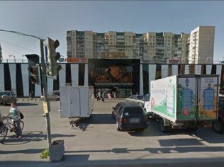 Аренда торгового помещения 1000 м2 в отдельно стоящем здании, метро Проспект Большевиков