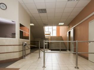 Аренда офиса 58.3 м2 в бизнес-центре, метро Технологический Институт