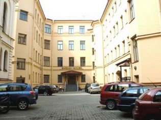 Аренда офиса 110.3 м2 в офисном здании, метро Невский Проспект