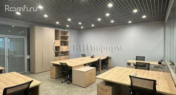 Аренда офиса 238.1 м², Наличная улица - фото 2