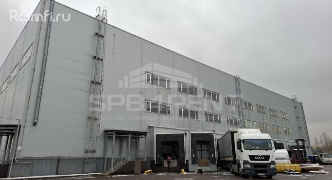 Аренда склада 2400 м², Зыбинская улица - фото 1