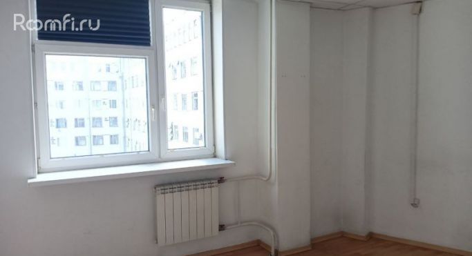 Аренда торгового помещения 30.8 м², площадь Конституции - фото 2