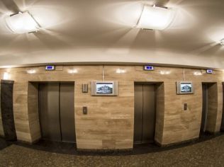 Аренда офиса 107.3 м2 в бизнес-центре, метро Площадь Александра Невского 2