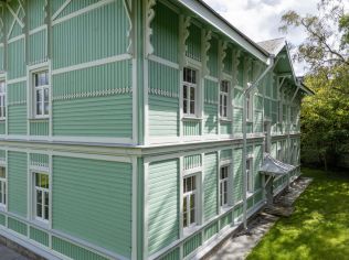 Продажа помещения свободного назначения 551.8 м²