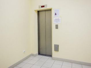 Аренда офиса 106.5 м2 в бизнес-центре, метро Площадь Александра Невского 1