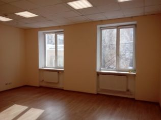 Аренда офиса 259 м2 в бизнес-центре, метро Звенигородская