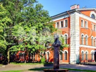 Аренда офиса 66 м2 в бизнес-центре, метро Площадь Ленина
