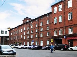 Аренда офиса 43.9 м2 в бизнес-центре, метро Василеостровская
