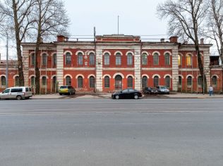 Аренда торгового помещения 1412.7 м²