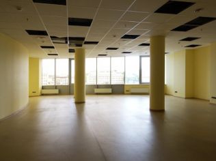Аренда офиса 350 м2 в бизнес-центре, метро Горьковская