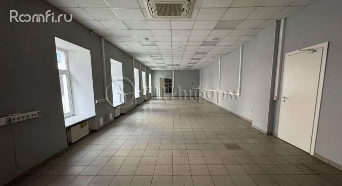 Аренда помещения свободного назначения 822.9 м², улица Моисеенко - фото 4