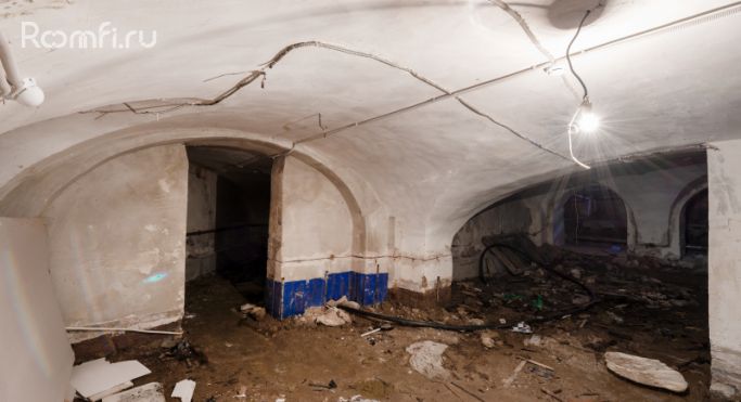 Аренда торгового помещения 610.1 м², Московская улица - фото 2