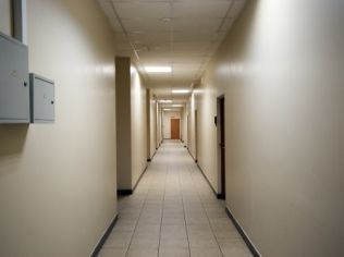 Аренда офиса 90.8 м2 в бизнес-центре, метро Нарвская