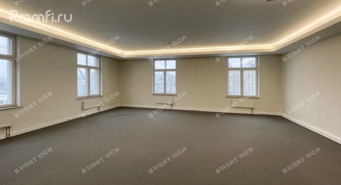 Аренда офиса 220.2 м², Невский проспект - фото 3