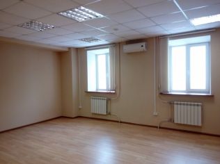 Аренда офиса 30.6 м2 в бизнес-центре, метро Выборгская