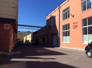 Аренда производственного помещения 1115 м2 в многофункциональном комплексе, метро Фрунзенская