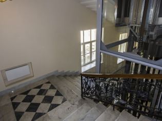 Аренда офиса 26.3 м2 в бизнес-центре, метро Невский Проспект