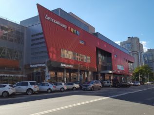 Аренда помещения свободного назначения 143.3 м2 в многофункциональном комплексе, метро Приморская
