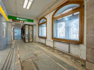 Аренда торгового помещения 9.4 м²