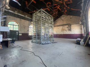 Аренда помещения свободного назначения 376.2 м²