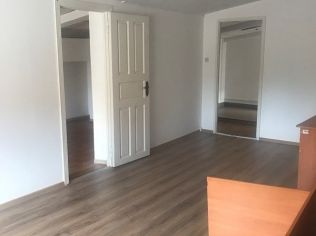 Аренда офиса 137 м2 в бизнес-центре, метро Звенигородская