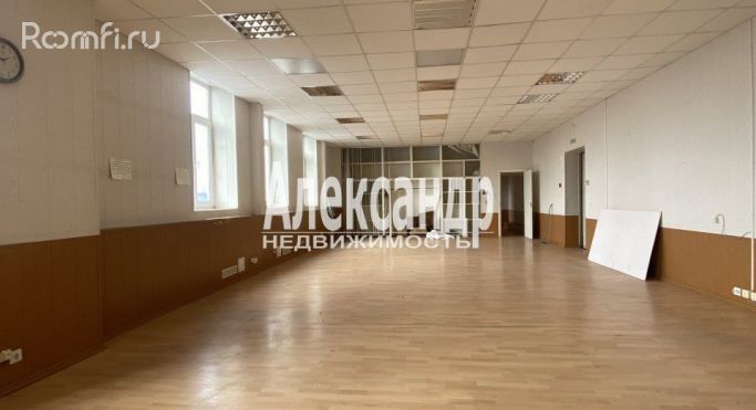 Аренда помещения свободного назначения 138 м², проспект Стачек - фото 1