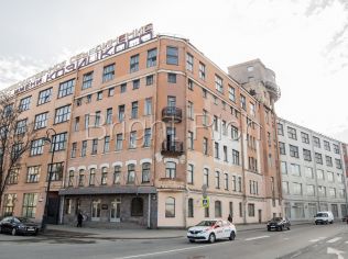 Аренда офиса 1348 м2 в бизнес-центре, метро Василеостровская