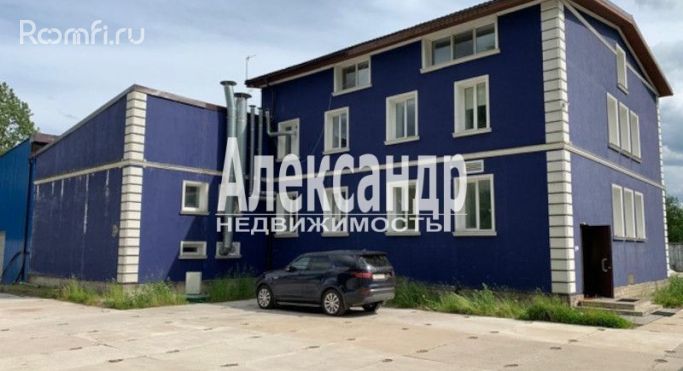 Аренда помещения свободного назначения 1470 м², Приреченская улица - фото 1