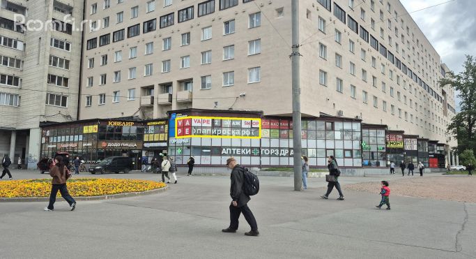 Продажа торгового помещения 35 м², проспект Непокорённых - фото 2