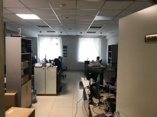 Продажа офиса 53.9 м2 в офисном здании, метро Пионерская