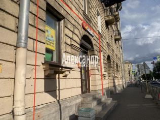 Аренда торгового помещения 30 м²