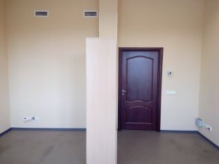 Аренда офиса 24.4 м2 в бизнес-центре, метро Приморская