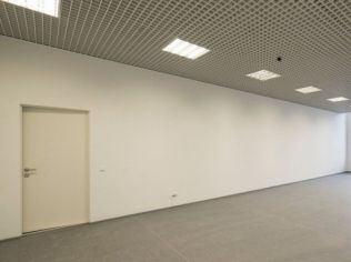 Аренда офиса 68.2 м2 в бизнес-центре, метро Площадь Ленина