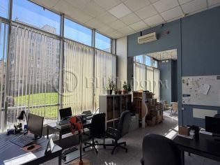 Аренда помещения свободного назначения 108.2 м²