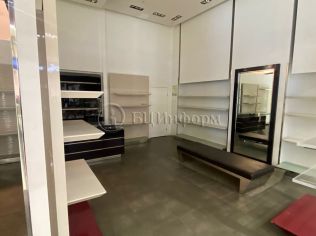 Аренда торгового помещения 83 м²