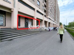 Аренда торгового помещения 108 м²